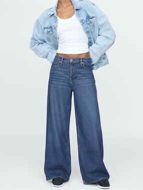 GAP Dark Blue Baggy Mid Rise Wide Leg Jeans Size 26 Petite Ultra Soft Denim